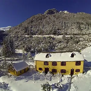 Hotel Gite Auberge Les Cascades